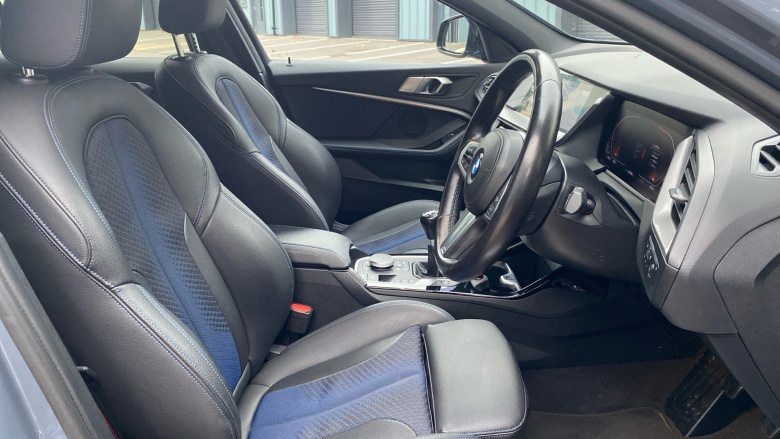 BMW 1 Series 118i [136] M Sport 5dr [Live Cockpit Professional] Petrol Hatchback